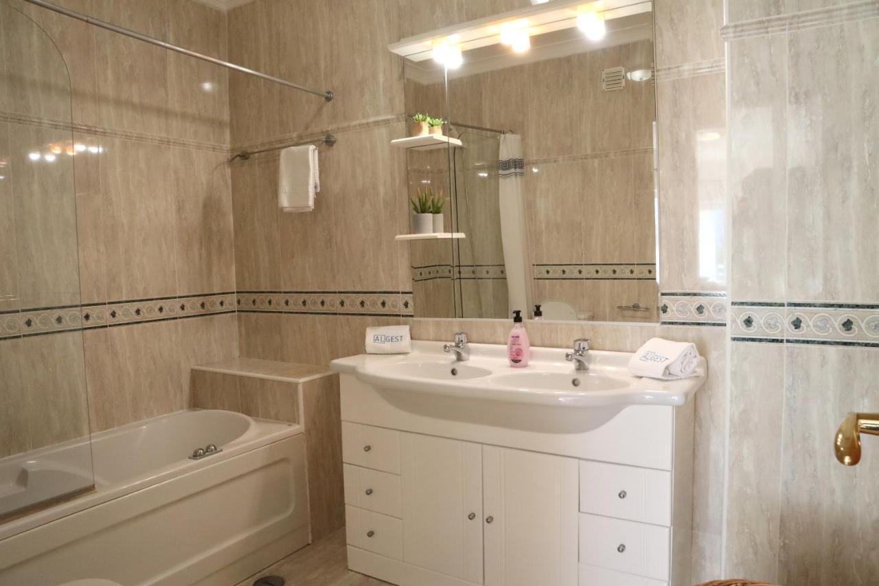 Rocha Beach Flat By Algest Portimao Ngoại thất bức ảnh